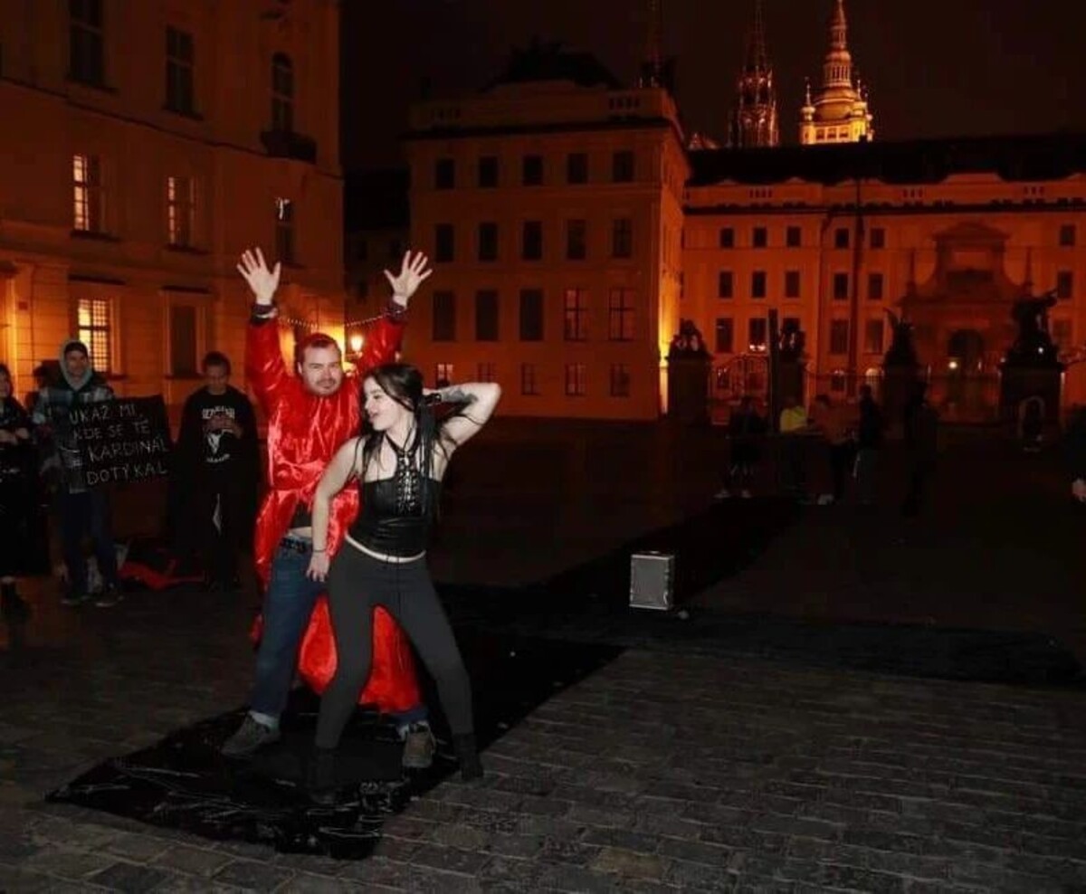 Protesty Satanovej komunity v Prahe.
