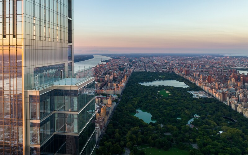 Penthouse za 250 miliónov dolárov v najvyššej rezidenčnej budove na svete. Takto vyzerá luxus s výhľadom na Central Park.