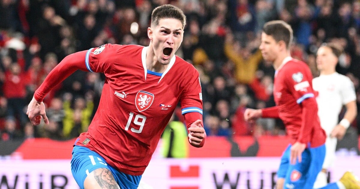 Fantastický poločas zařídil Česku výhru 3:1 nad Polskem. Prosadili se Krejčí ml., Čvančara a Kuchta