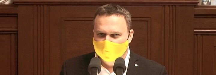 ŽIVĚ: Poslanci právě jednají o manželství homosexuálů