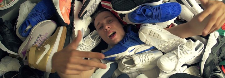 ADiss predstavuje nový videoklip a mixtape s 28 skladbami, ktorý si teraz môžeš zadarmo stiahnuť
