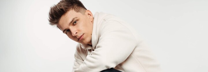 Za co nejvíc utrácí youtuber MenT, jaké boty má nejradši a co si myslí o rapujících youtuberech? (Rozhovor)