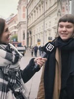 6 000 korun u kadeřníka? V ulicích Prahy jsme se ptali holek, kolik zaplatily za účes a jaký je nejvíc sexy (Anketa)