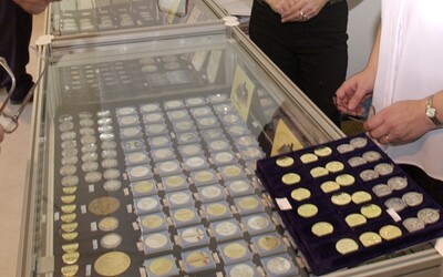 Národná banka spustila vytvorila špeciálne zberateľské euromince. Časom naberú na hodnote.