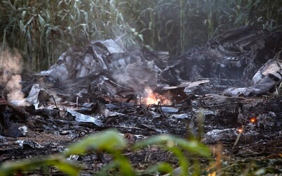 V Řecku se zřítil ukrajinský nákladní letoun přepravující „toxické látky“. Úřady musely celou oblast uzavřít.