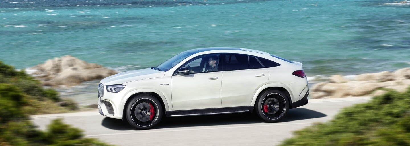 V8 o 612 koních si našla místo už i v modelu GLE 63 S kupé. Stovku dá za 3,8 vteřiny!