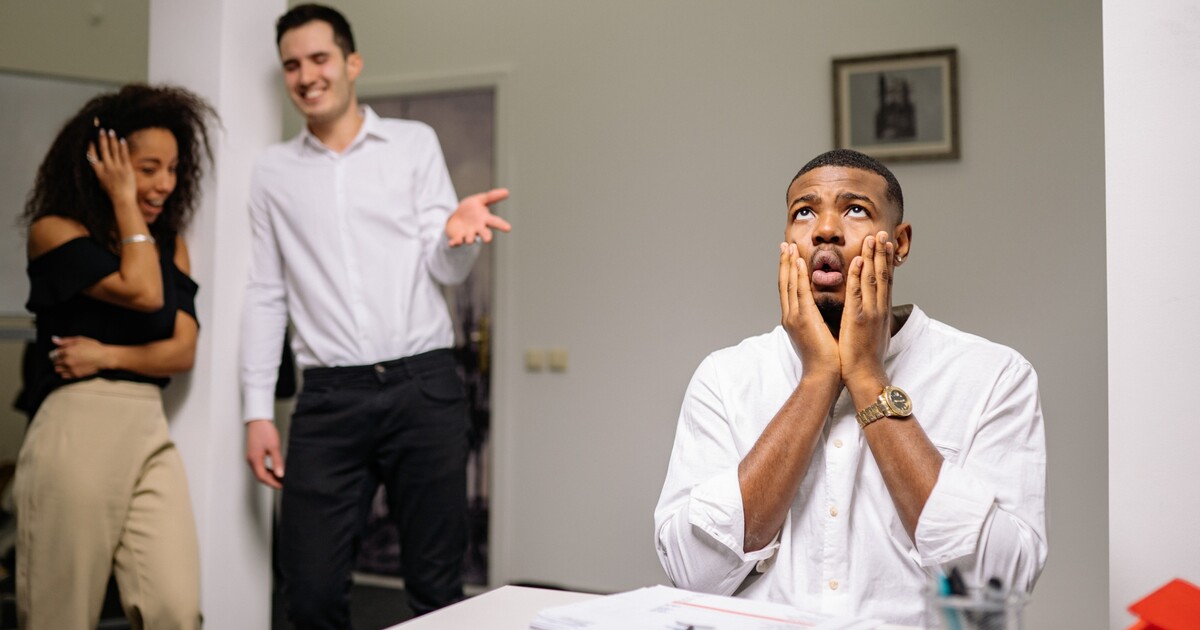 Tropy v práci: Jak by měla foukat klimatizace a kdy máš nárok na kratší pracovní dobu?