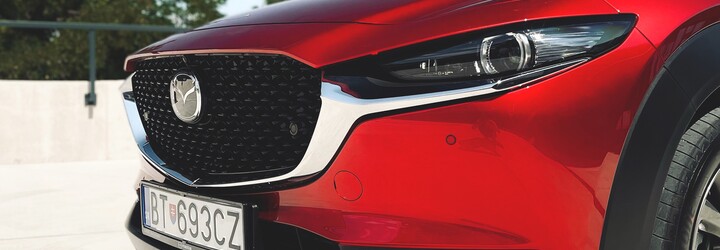 Prevetrali sme nádhernú Mazdu s revolučným motorom. Má benzínový dvojliter naozaj naftovú spotrebu?