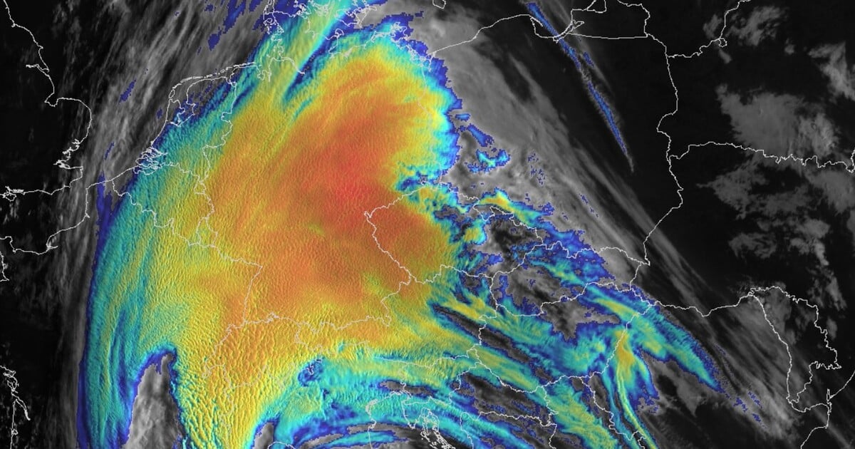 POČASÍ: Nad Českem se hromadí saharský prach. Může ovlivnit teploty a přinést krvavý déšť
