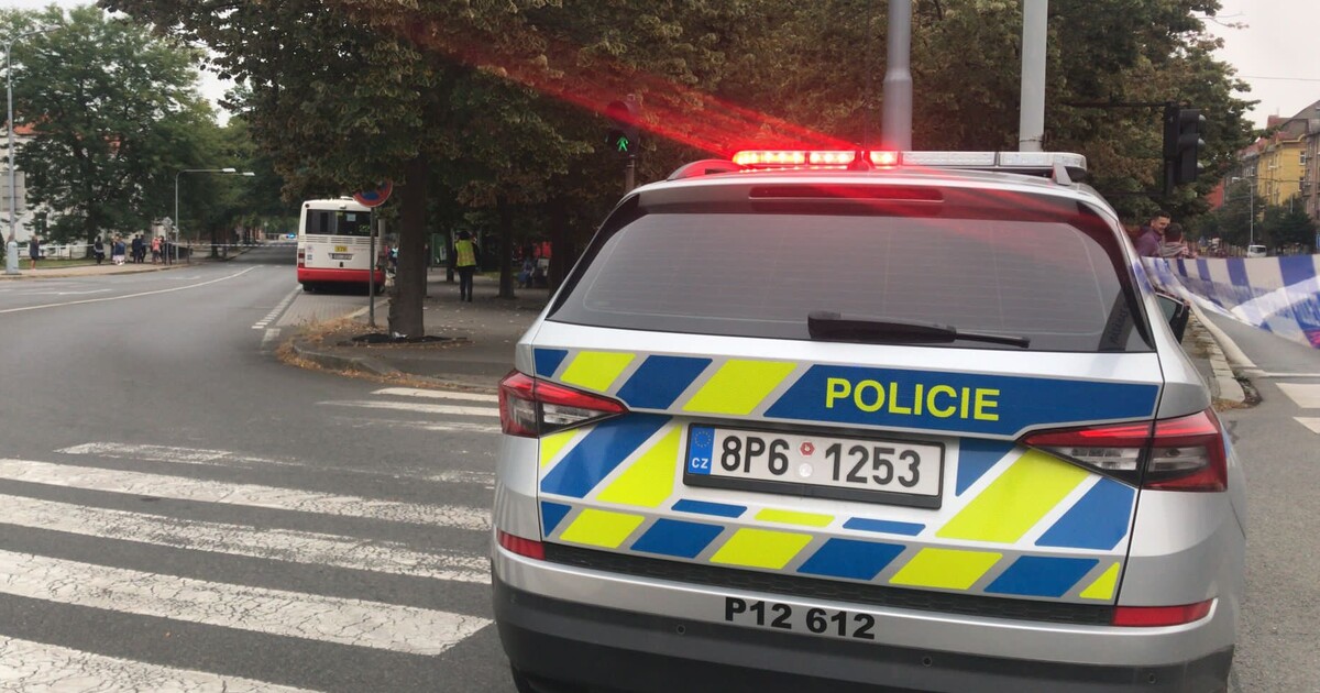 Útok nožem v Praze: Muž pobodal ženu a dal se na útěk. Policisté jej zadrželi