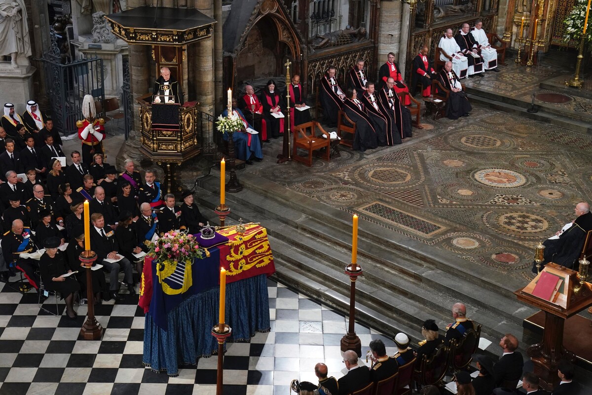 pohreb kráľovnej Alžbety II.