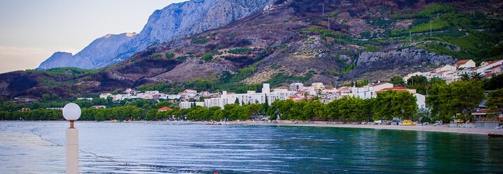 Polští turisté lezli na hory v Chorvatsku v pantoflích. Způsobili záchrannou akci, neboť nedokázali slézt dolů