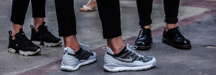 Jaké tenisky se nosily v ulicích během pražského Fashion Weeku?