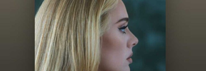Adele požiadala Spotify o odstránenie shuffle tlačidla. Platforma jej sčasti vyhovela