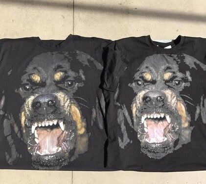 Na fotke vidíme dve Givenchy Rottweiler tričká. Jedno z nich je však fejkové. Ktoré?
