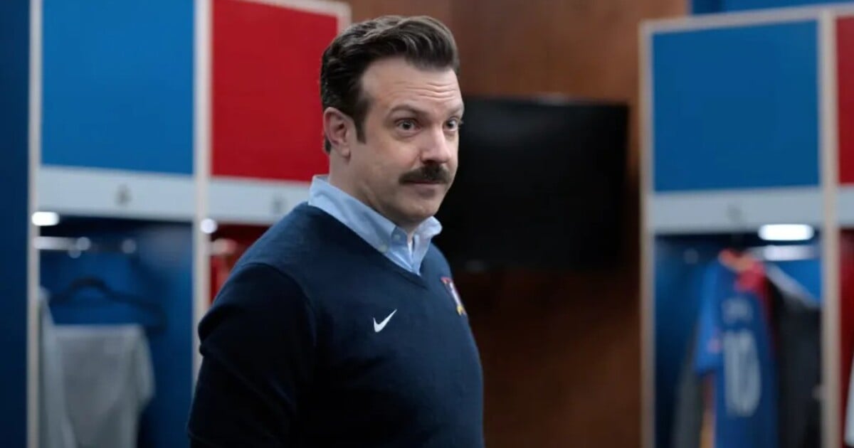 Třetí série seriálu Ted Lasso vyjde už za pár týdnů. Podívej se na upoutávku