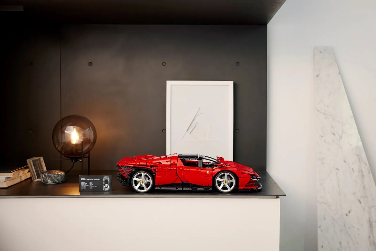 Lego, Ferrari, Daytona SP3,