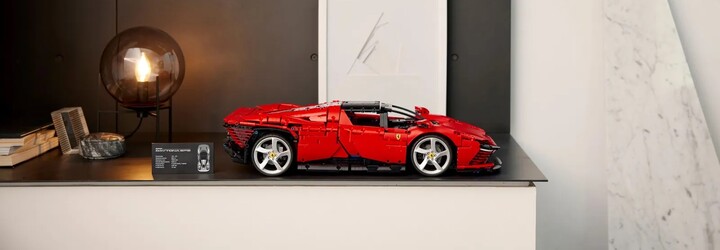 Lego odhalilo obrovskú stavebnicu superšportu. Postaviť si môžeš Ferrari s najvýkonnejším motorom v histórii