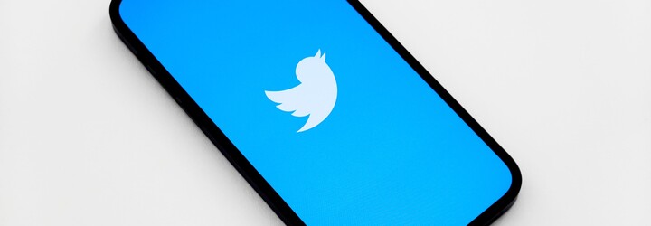 NFT prvního tweetu historie chtěl investor prodat za 48 milionů, lidé mu nabídli 277 dolarů. Za rok ztratil 99 procent hodnoty