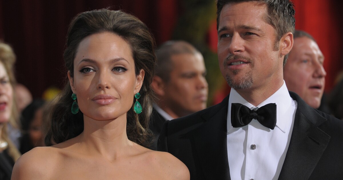 Angelina Jolie a Brad Pitt dosáhli rozvodového vyrovnání. Soudili se osm let