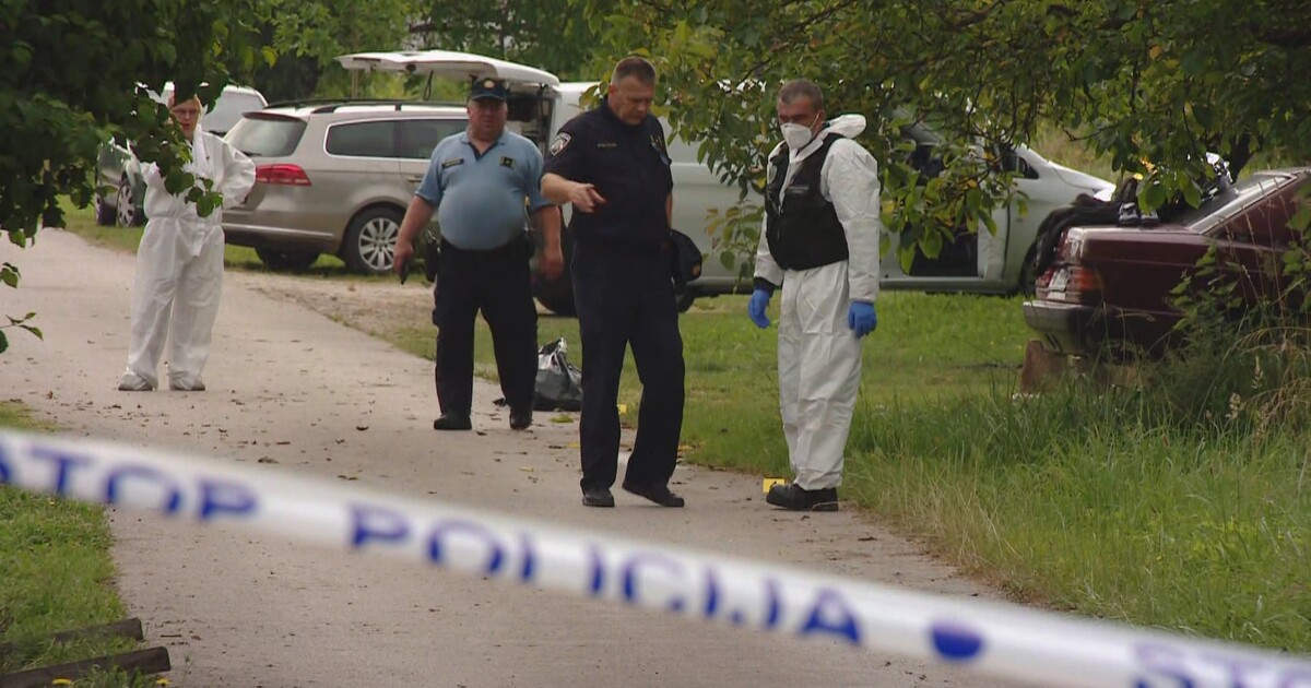 Střelba v Chorvatsku: Psychicky nestálý muž měl kalašnikovem zastřelit ženu. Podpálil i auto a tři domy