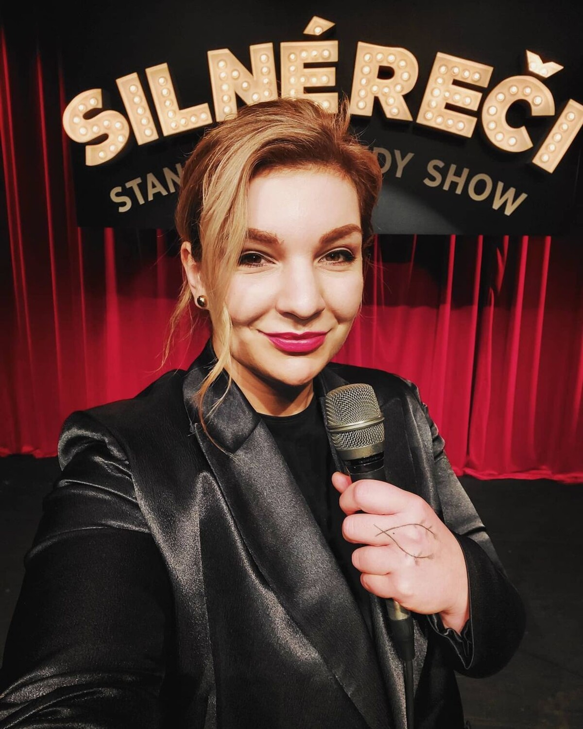 Simona Comedy Salátová