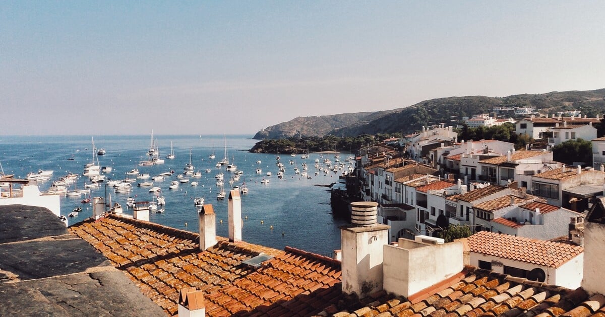 Známá prázdninová destinace zpřísňuje pravidla. Na veřejnosti nesmíš nosit plavky ani pít alkohol