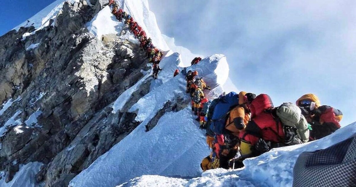 Co se s tvým tělem děje na Mount Everestu? V „zóně smrti“ začne tělo pomalu umírat, nedostatek kyslíku může vyvolat psychózu