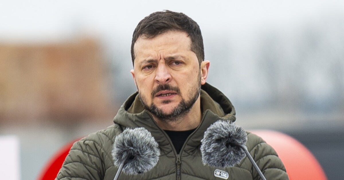 Zelenskyj dělá velké změny ve vedení armády, odvolal čtyři vysoce postavené generály. Důvod zůstává záhadou