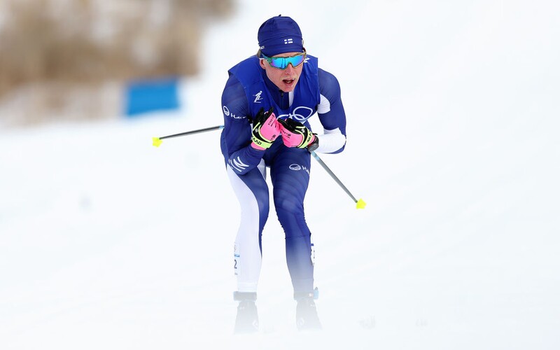 Finskému běžci na lyžích během závodu omrzl penis. „Nejvíce to bolelo, když se začal znovu zahřívat,“ říká.