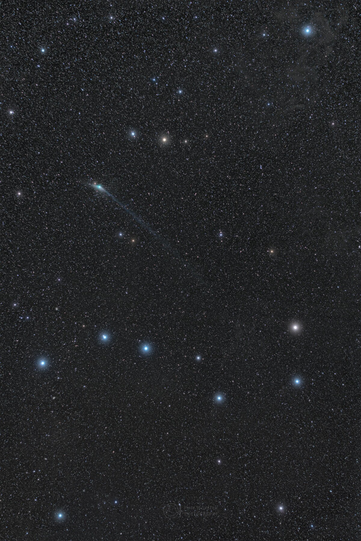 A Comet and Two Dippers, NASA, kométa