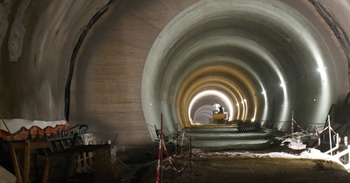 Tunel Višňové dokončia ešte pred Vianocami. Minister oznámil, kedy ho otvoria