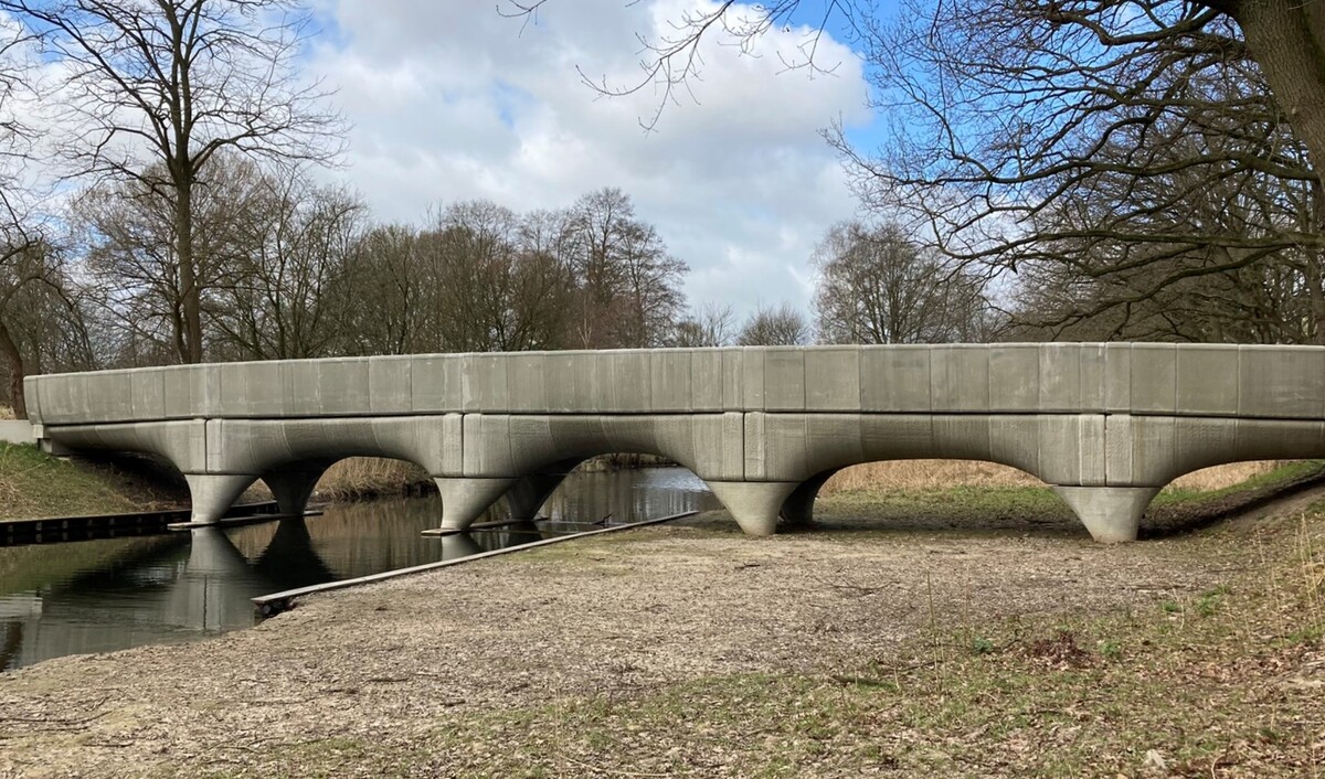 Nejdelší most ze 3D tisku na světě Nijmegen Bridge.
