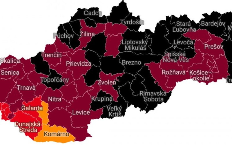 Covid automat: Skoro polovica Slovenska bude od pondelka čierna, opatrenia sa sprísnia aj v Bratislave (+ mapa).