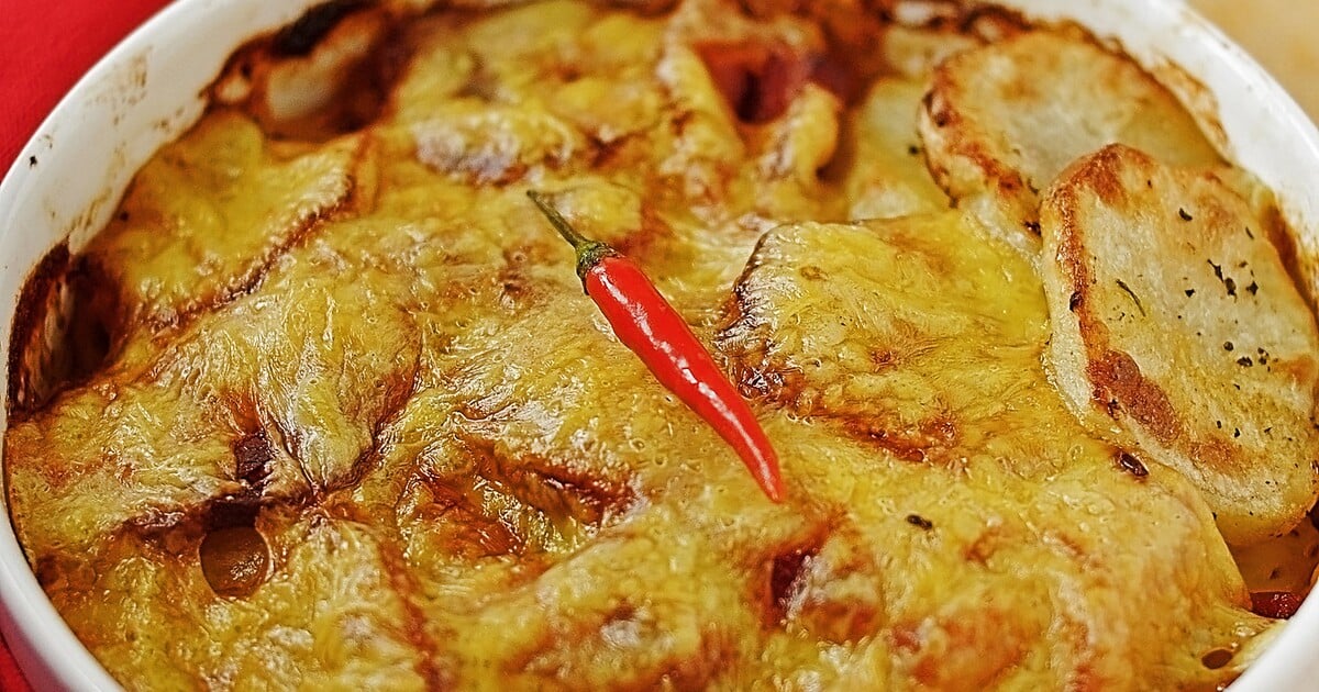 Takhle vypadá žebříček nejlepších jídel z brambor. Na druhém místě najdeš tradiční českou pochoutku