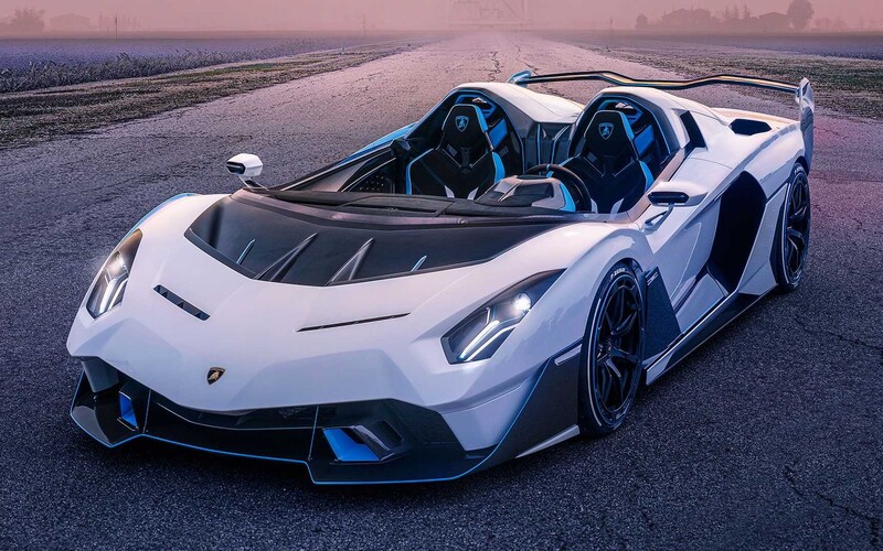 Lamborghini ukázalo jedno-kusovú špecialitku bez čelného okna. Má 770 koní a môže na bežné cesty