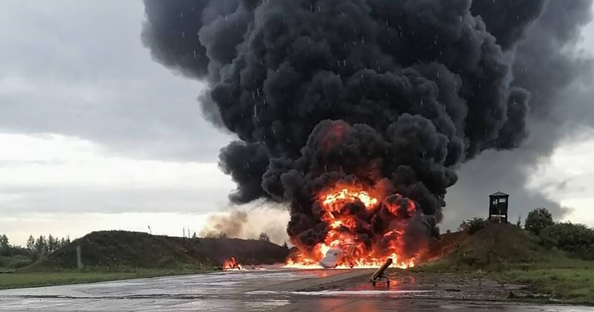 Ukrajinci prolomili první ruskou obrannou linii u Záporoží. Rusové jejímu vybudování věnovali 60 % svého času a zdrojů