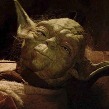 VI: Koľko rokov mal Yoda, keď sa Luke vrátil dokončiť svoj výcvik?