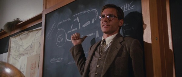 Na ktorej škole vyučoval v prvej časti Indiana Jones?