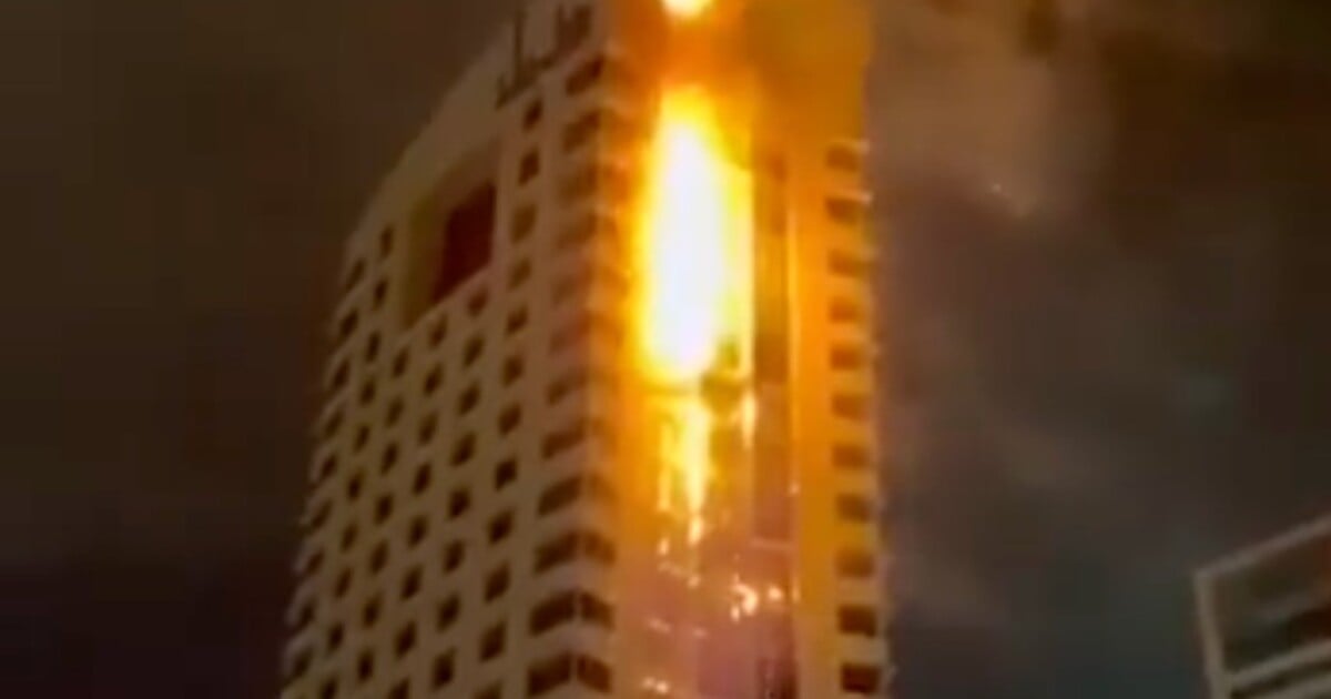 VIDEO: Írán znovu útočí na sousední země. Saúdská Arábie, Katar a Kuvajt hlásí nové útoky