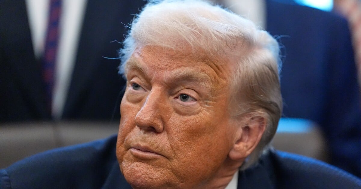 Trump varoval, že kvůli protestům v Minnesotě uplatní dekády starý zákon o povstání