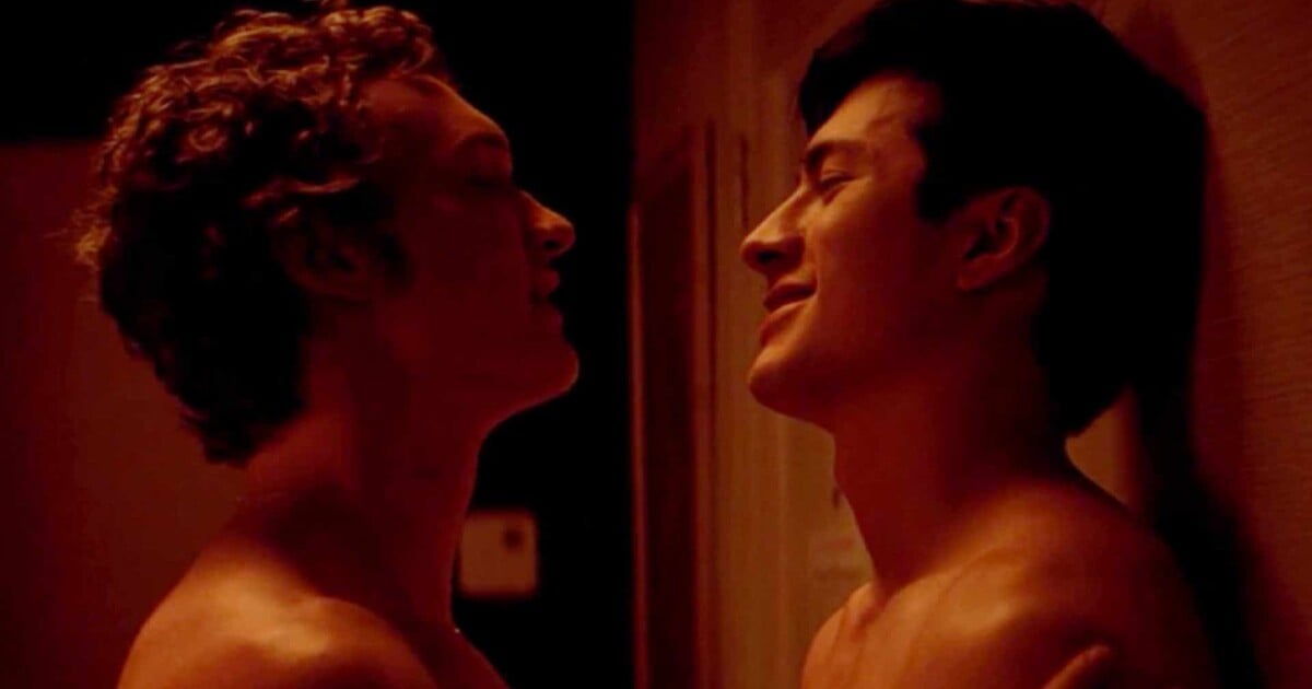 Mrkni, jak hvězdy Heated Rivalry nesly olympijskou pochodeň