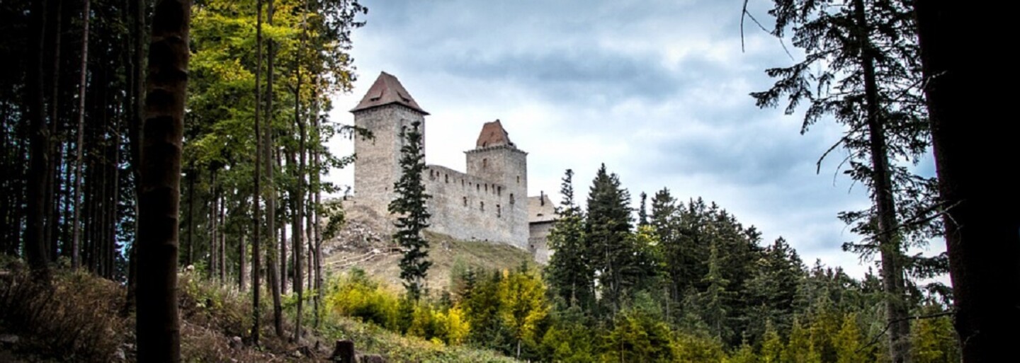 7 nejkrásnějších českých hradů, které bys měl navštívit