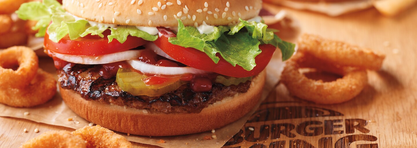 7 zaujímavostí o Burger Kingu, ktoré si (možno) nevedel: Ponúkali už hamburgerový parfum či burger v saune
