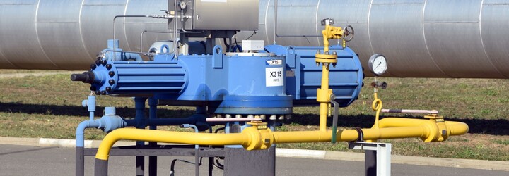 Rusko údajně zastavilo dodávky plynu do Polska. Země za něj odmítla platit v rublech