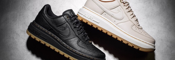 Toto je 10 najlepších párov obuvi v jesenných farbách. Nechýbajú luxusné Nike Air Force 1 ani Yeezy Desert Boots