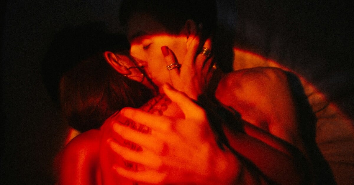 Co se stane, když se sex míchá s drogami? Chemsex vede ke ztrátě vnitřních hranic, přináší to řadu rizik