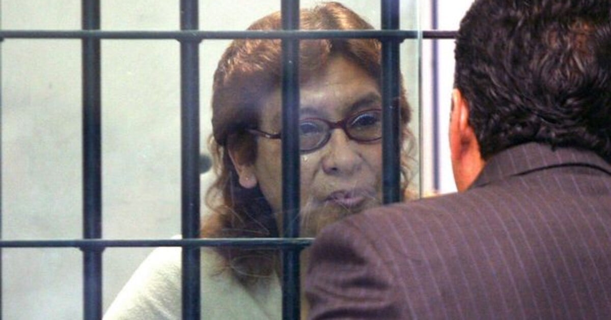 Od 12 let ji matka prodávala mužům, kteří ji sexuálně zneužívali. Z nenávisti k ní Juana Barraza zabila nejméně 16 seniorek