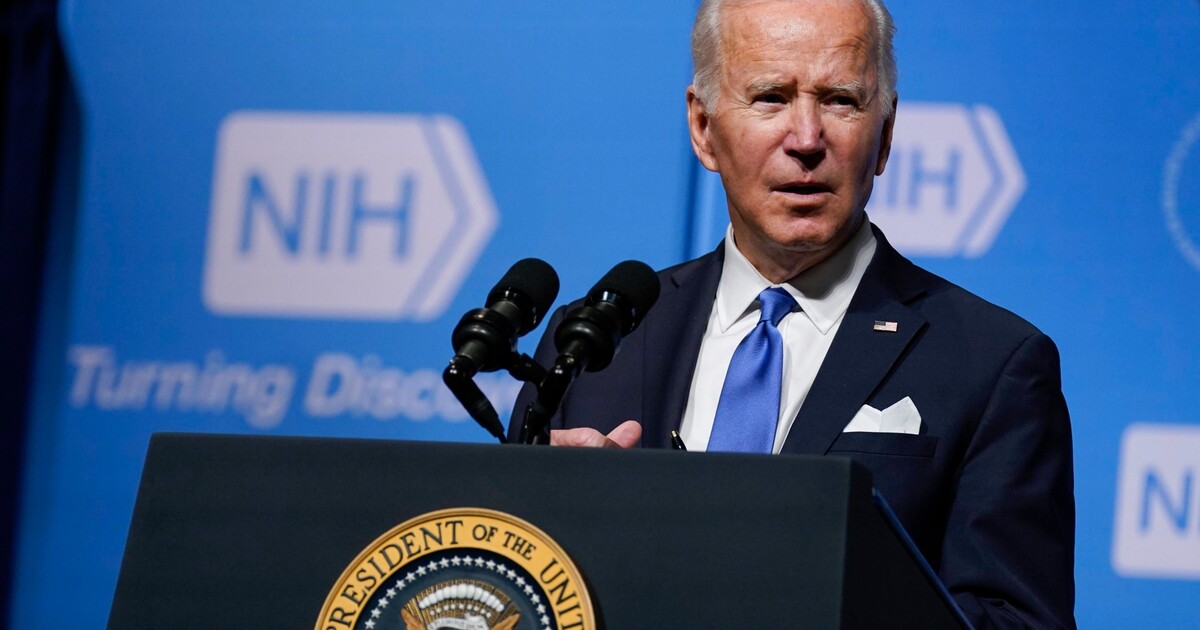 Americký prezident tajil vnučku. Se čtyřletou Navy Joan se nikdy neviděl