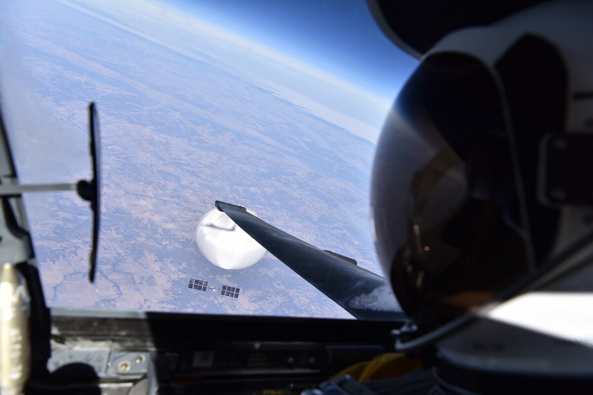 Selfie amerického pilota pred zostrelením špionážneho balónu.